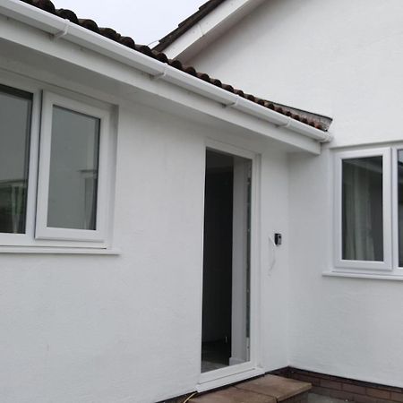 Rumney House Cardiff Quarto foto